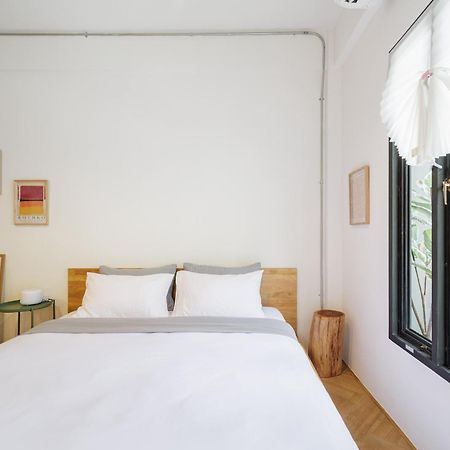 Wabisabi Bangkok 3 Min To Train Station 호텔 외부 사진