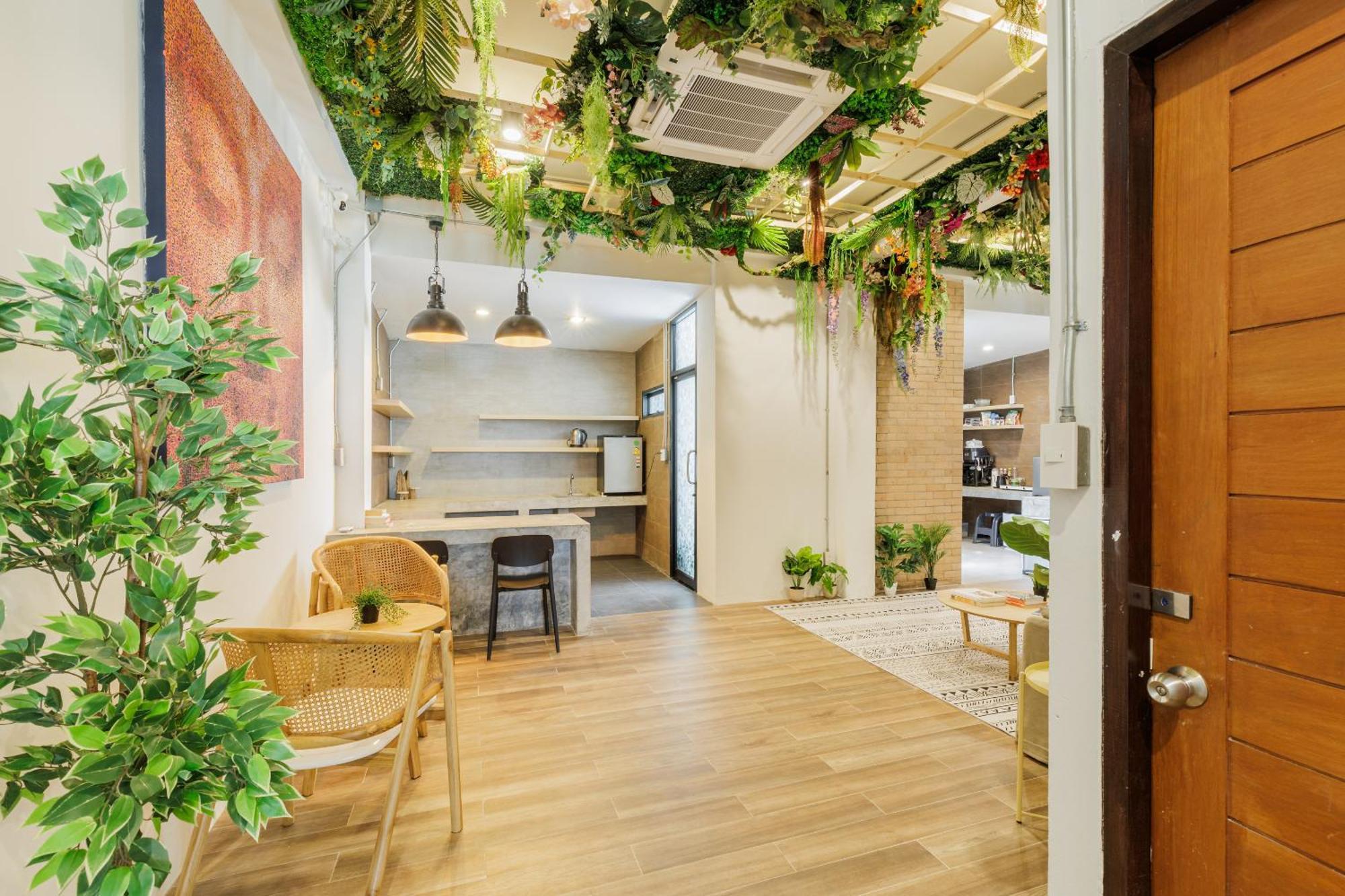 Wabisabi Bangkok 3 Min To Train Station 호텔 외부 사진